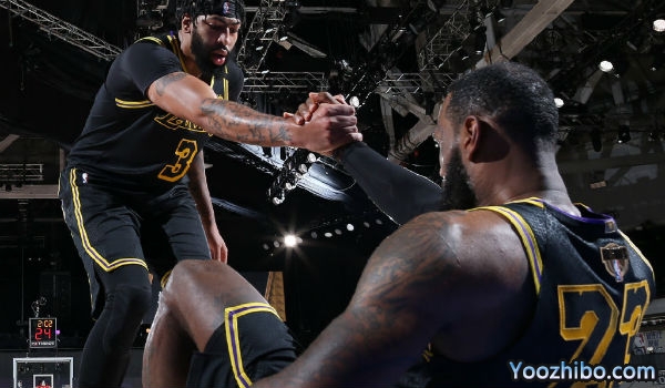 <a href=/lanqiu/suoyou/lakers/ target=_blank class=infotextkey>湖人</a>再胜<a href=/lanqiu/suoyou/heat/ target=_blank class=infotextkey>热火</a>大比分2-0领先